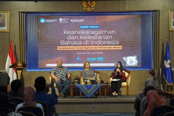 Kolaborasi Lintas Sektor Dibutuhkan untuk Cegah Kepunahan Bahasa Daerah di Indonesia